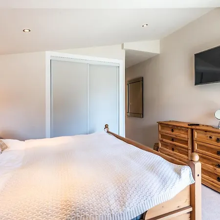 アパート Schuss D4 モルジヌ